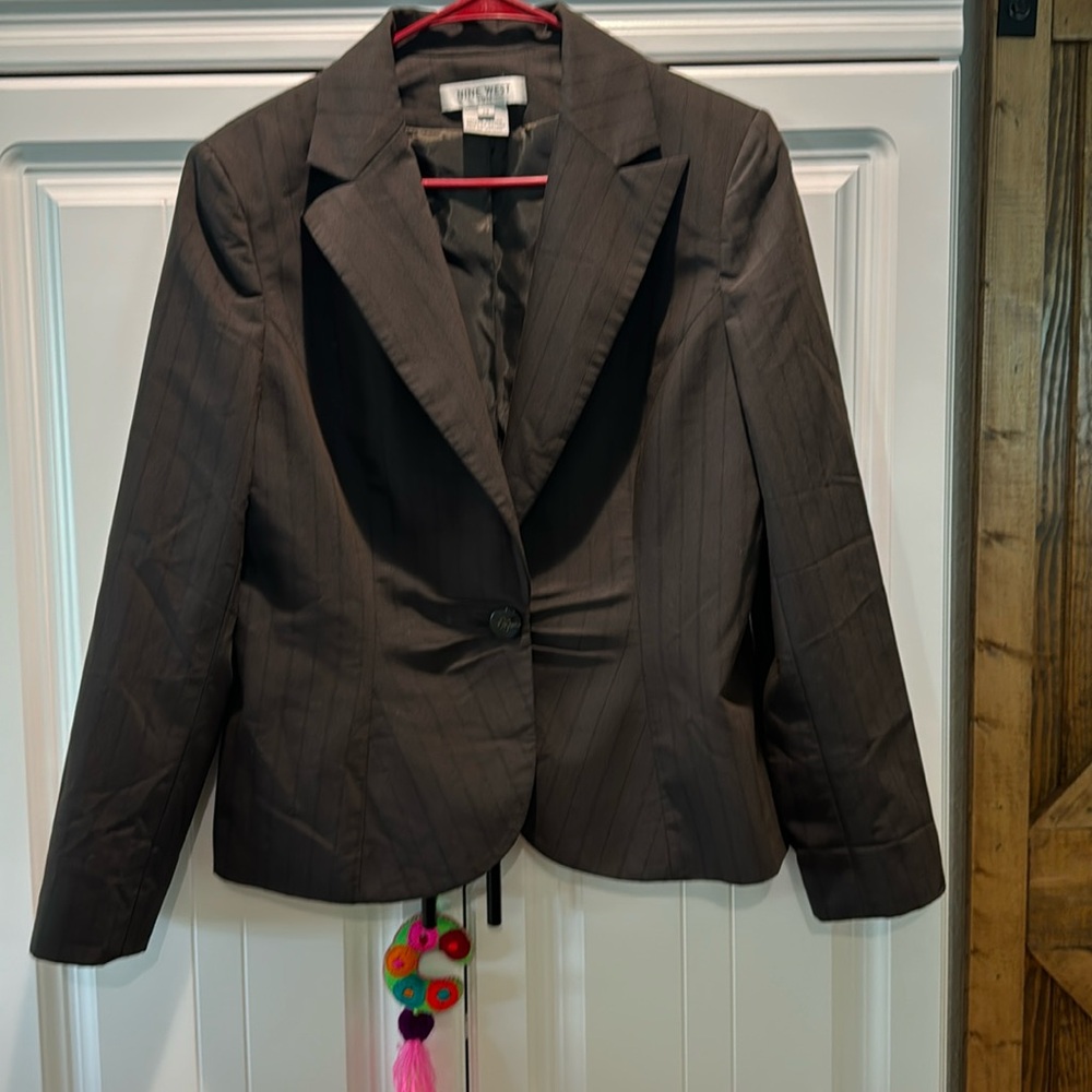 Nine West blazer size 14. Black with dark grey stripping. Great work blazer.